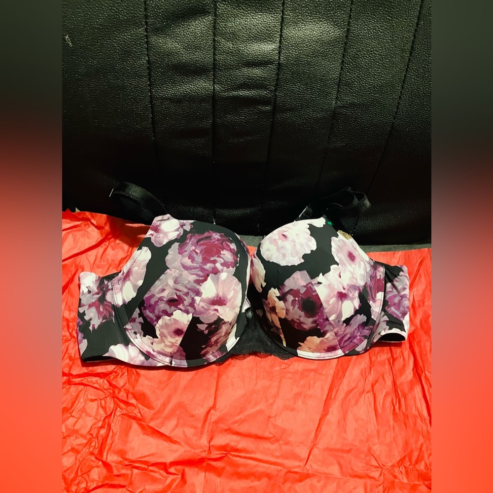 Torrid 40B bra